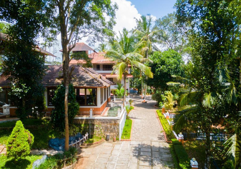 UshaSree Resort by VOYE HOMES x Solis Nature