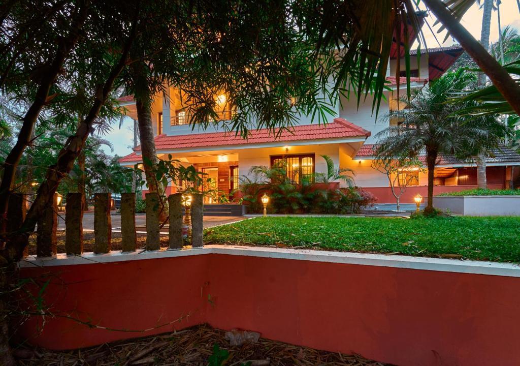 UshaSree Resort by VOYE HOMES x Solis Nature