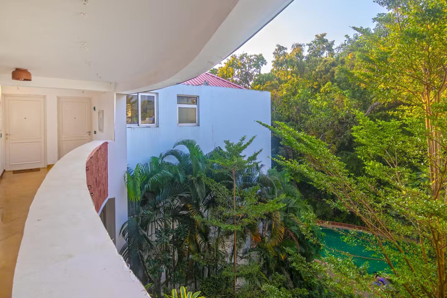 El Sereno 2BHK x Solis Nature