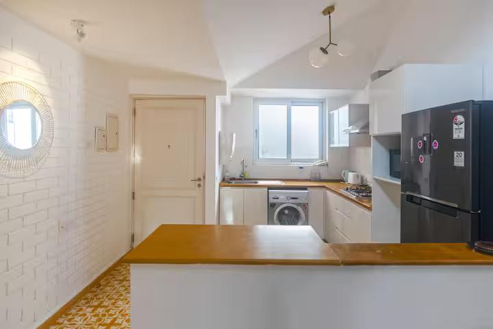 El Sereno 2BHK x Solis Nature