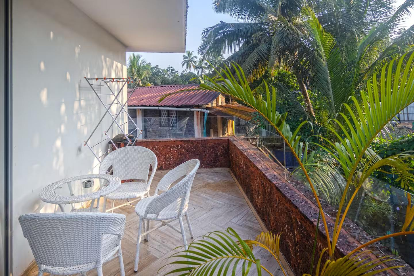 El Sereno 2BHK x Solis Nature