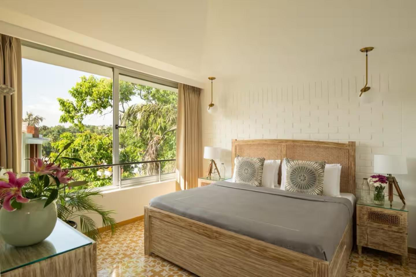 El Sereno 2BHK x Solis Nature