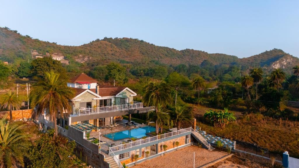 Brindha Villa x Solis Nature