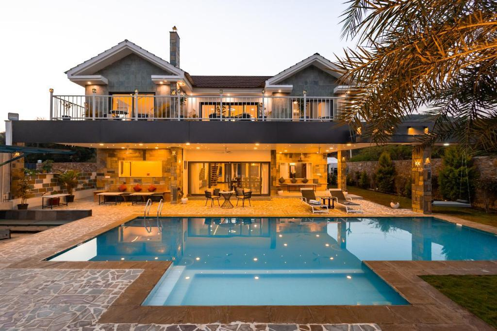 Brindha Villa x Solis Nature