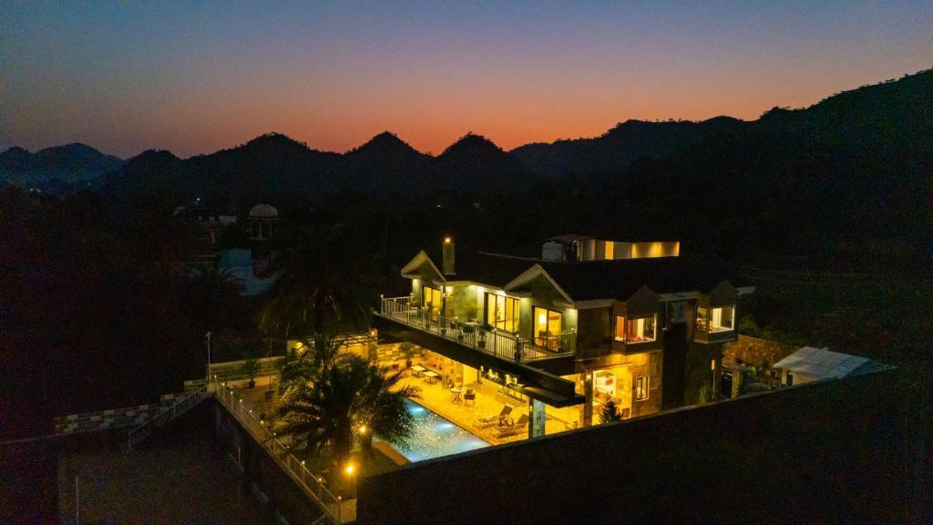 Brindha Villa x Solis Nature