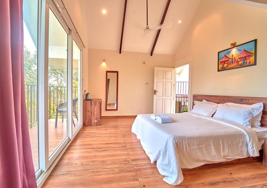 Hill Top Resort Kanthalloor by VOYE HOMES x Solis Nature