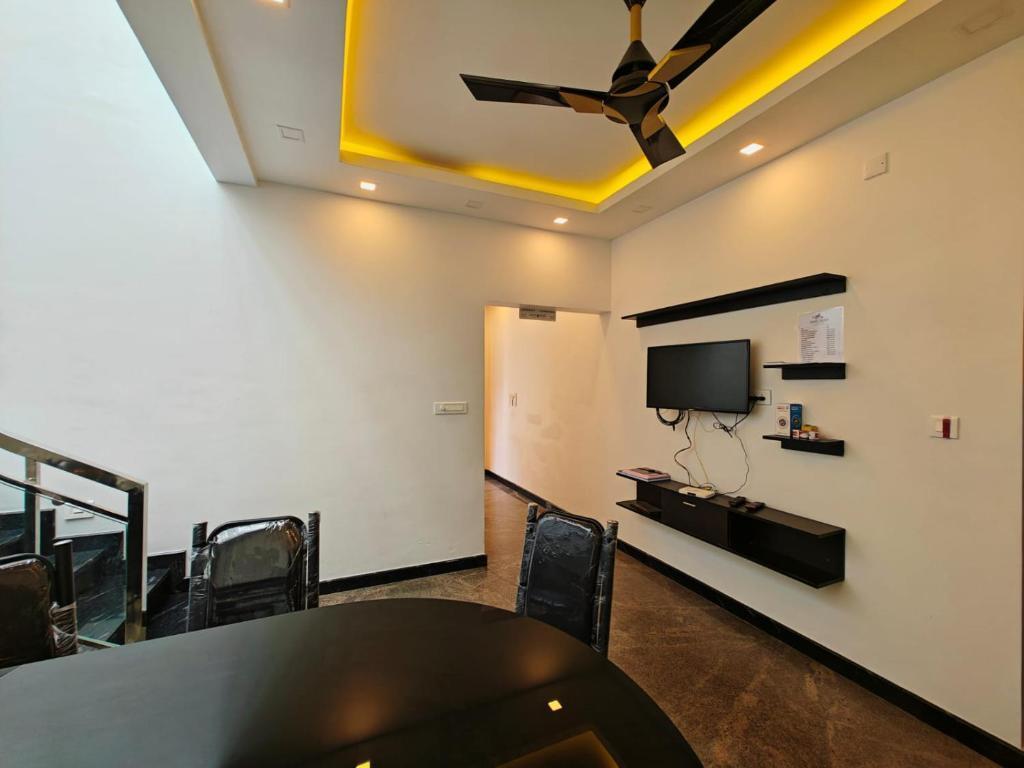 Cool Nest Pool Villa Munnar by VOYE HOMES x Solis Nature