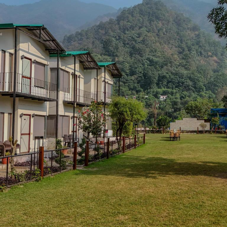 Aspen Riverside Resort x Solis Nature