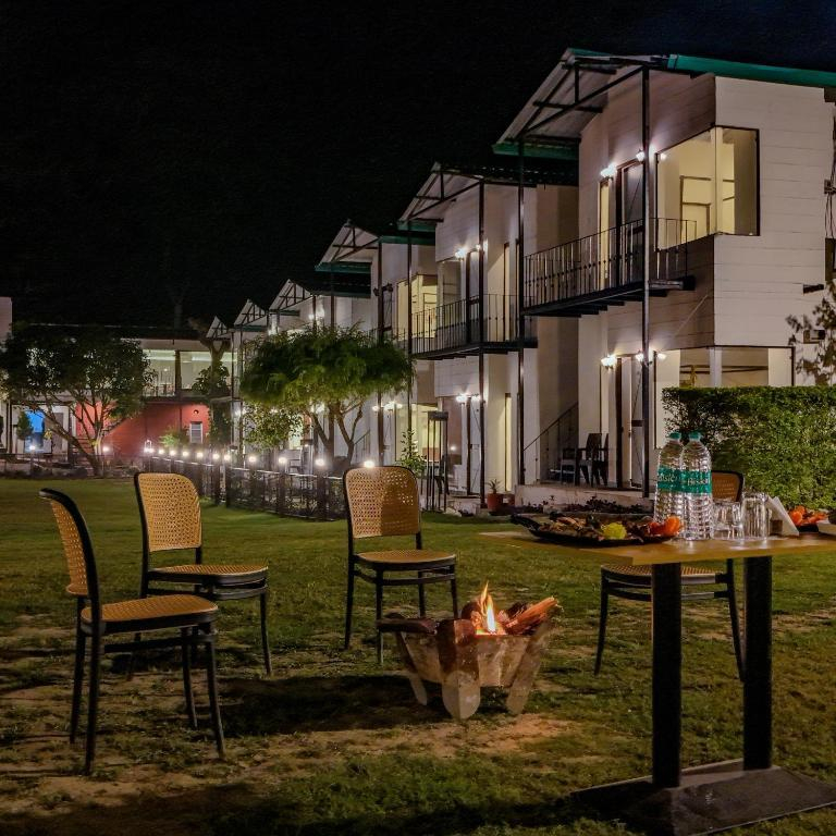 Aspen Riverside Resort x Solis Nature