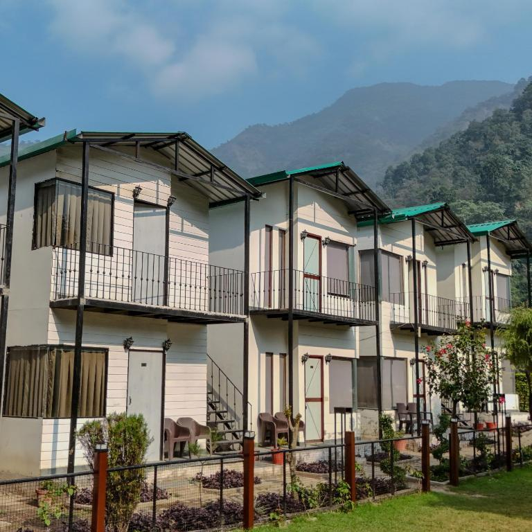 Aspen Riverside Resort x Solis Nature