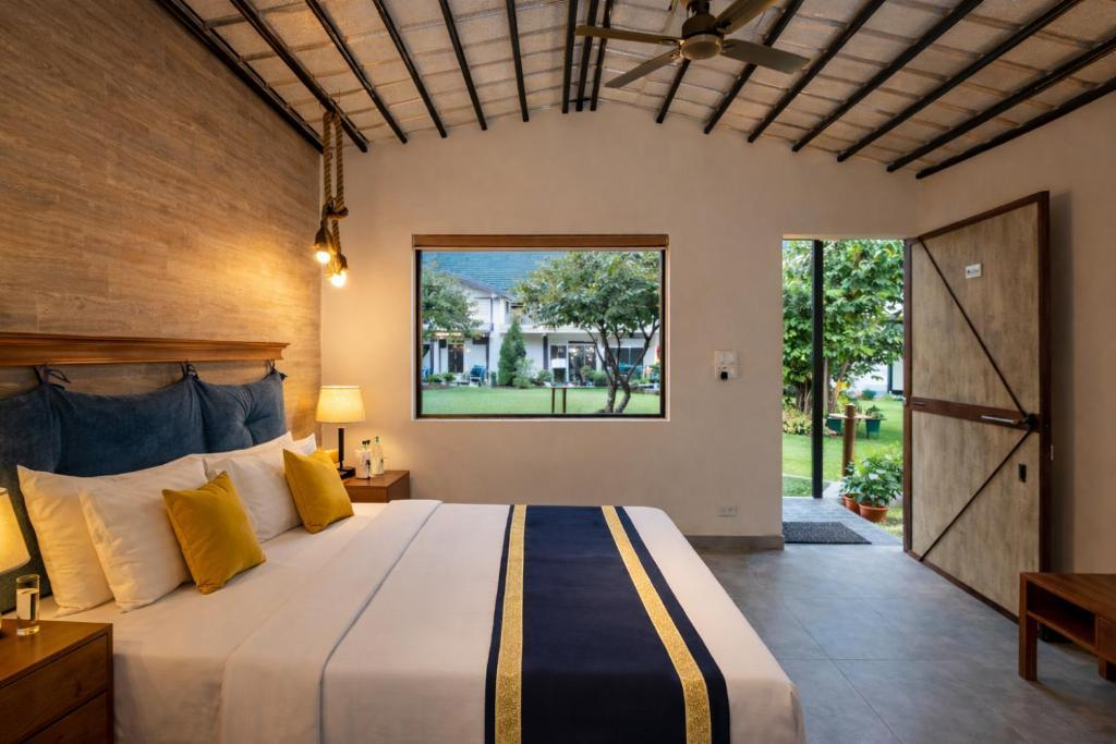 Aspen Riverside Resort x Solis Nature