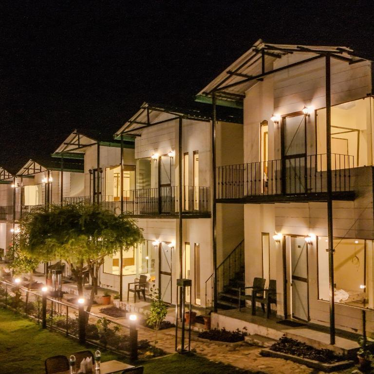 Aspen Riverside Resort x Solis Nature