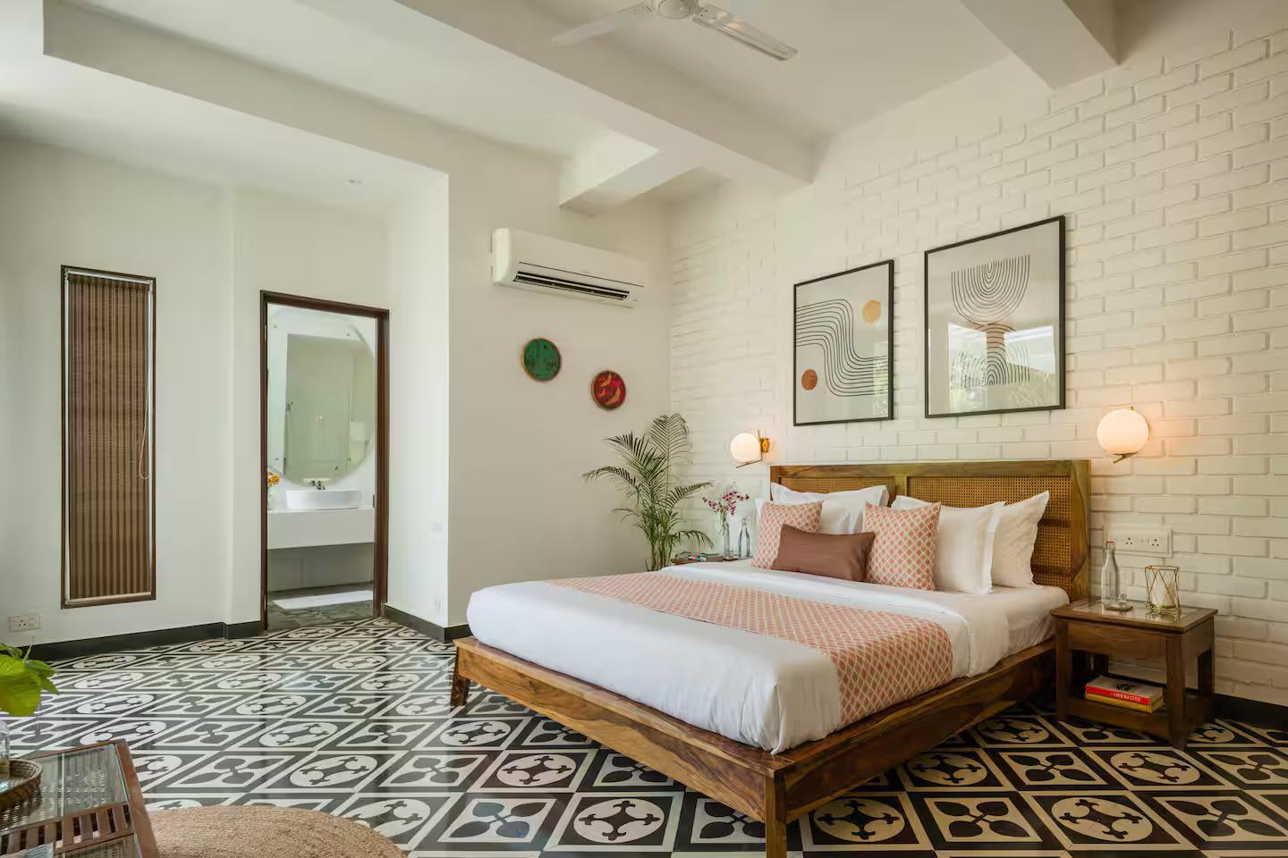VILLA10 | 5 mins vagator beach | Pvt pool & jacuzzi x Solis Nature