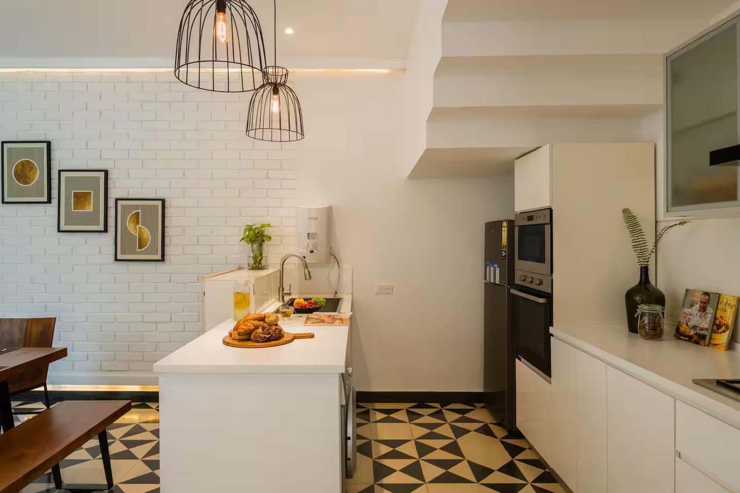 VILLA10 | 5 mins vagator beach | Pvt pool & jacuzzi x Solis Nature