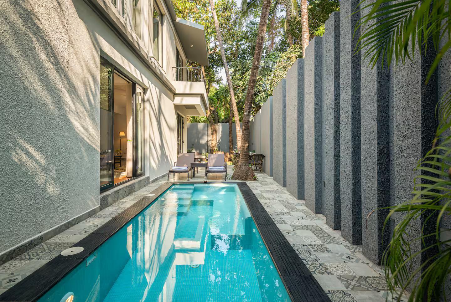 TBK beach villa | Private pool & jacuzzi | Housekeepin x Solis Nature