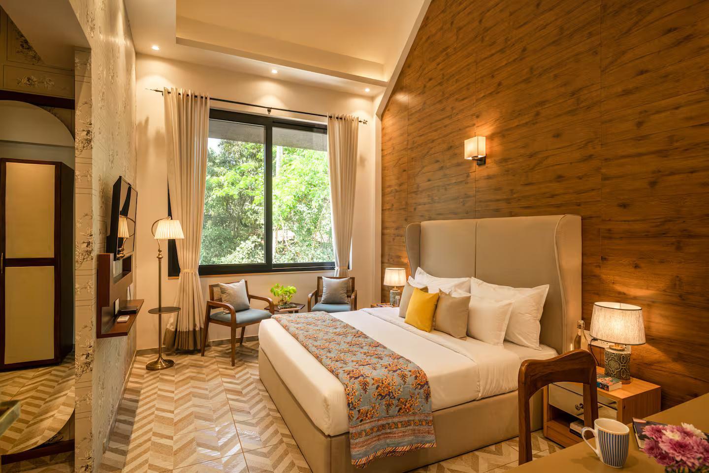 TBK beach villa | Private pool & jacuzzi | Housekeepin x Solis Nature