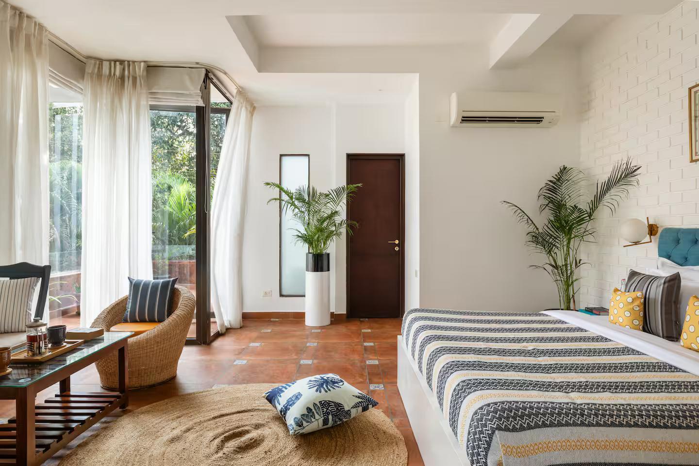 TBK villa 05 | Pvt Pool Vagator | Genset x Solis Nature