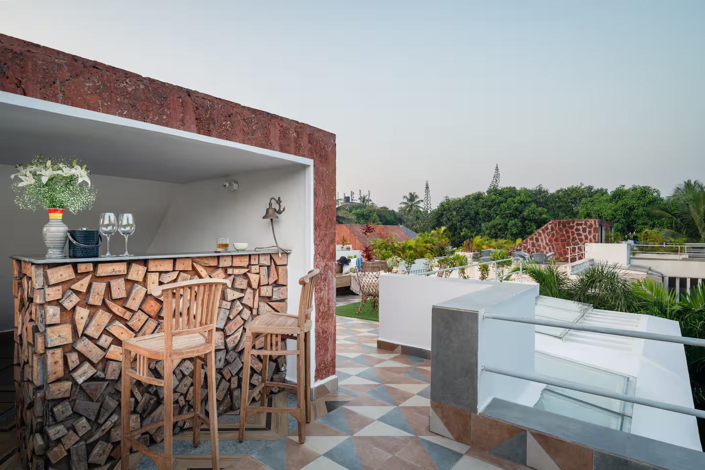 TBK villa 05 | Pvt Pool Vagator | Genset x Solis Nature