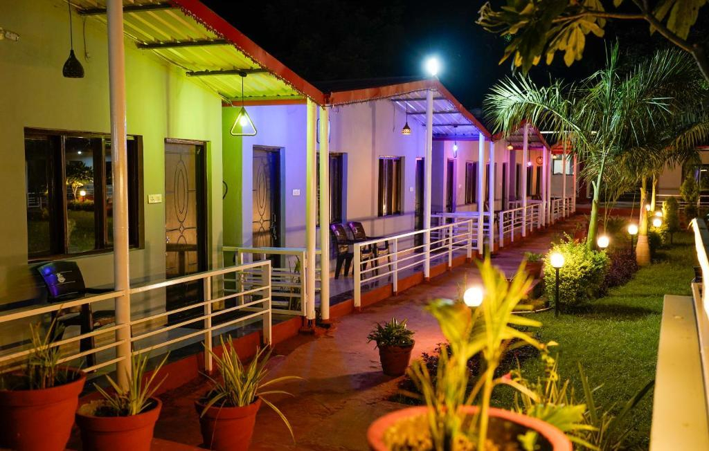 Ekantam Riverside Resort x Solis Nature