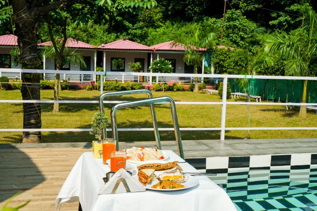 Ekantam Riverside Resort x Solis Nature