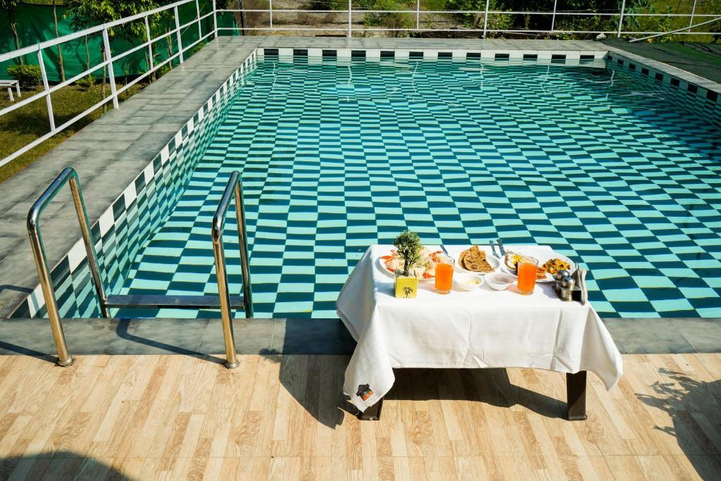 Ekantam Riverside Resort x Solis Nature