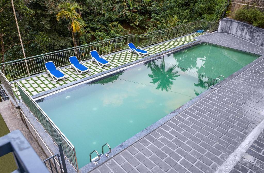 Star Emirates Luxury Resort and Spa, Munnar x Solis Nature