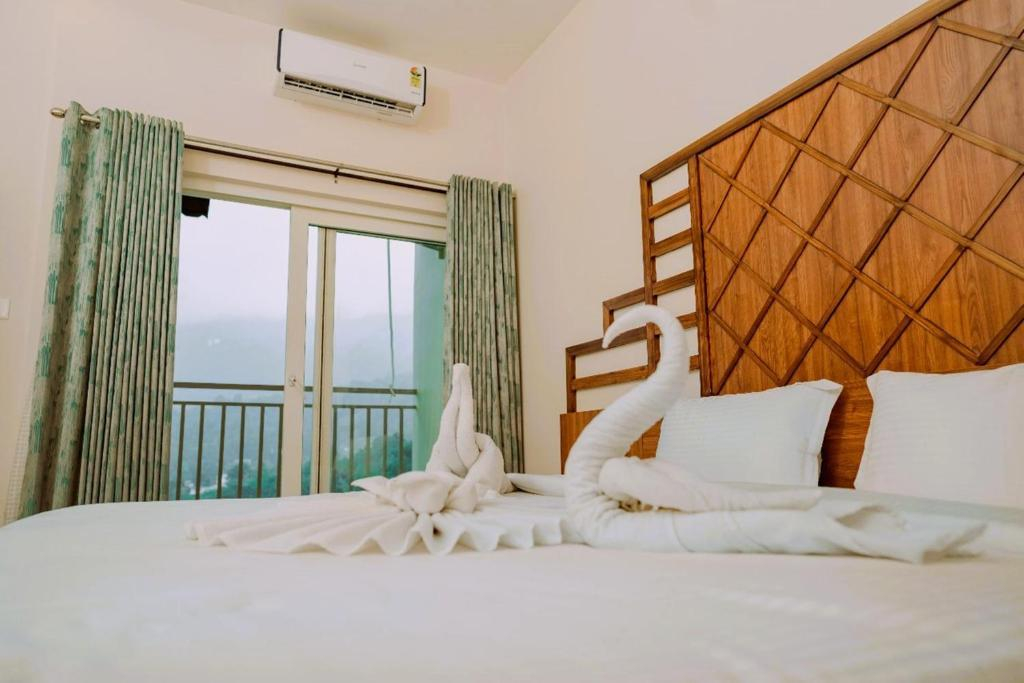 Misty Dale Munnar Resort & Spa x Solis Nature