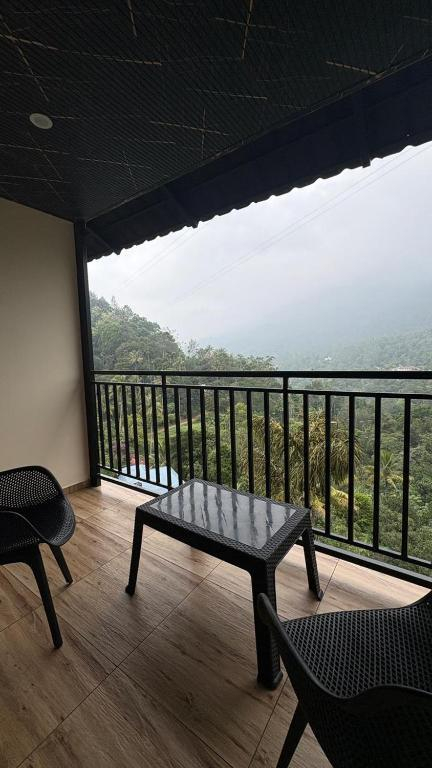 Misty Dale Munnar Resort & Spa x Solis Nature