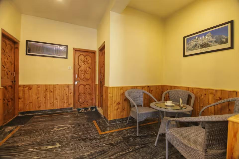 3BHK + 1 Kid Room, My-lo Cottage by Geeta Villas x Solis Nature