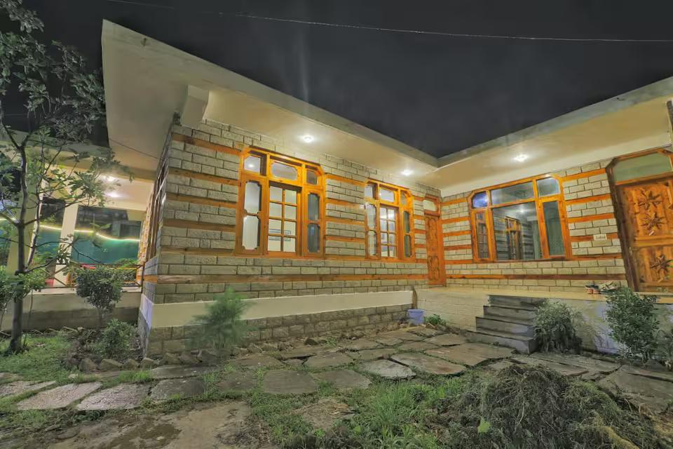 3BHK + 1 Kid Room, My-lo Cottage by Geeta Villas x Solis Nature