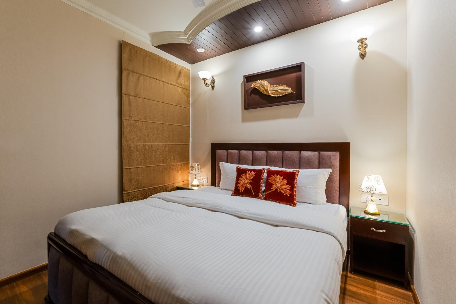 Peaceful 3BHK W/ Valley Views & Garden | Mall Road x Solis Nature