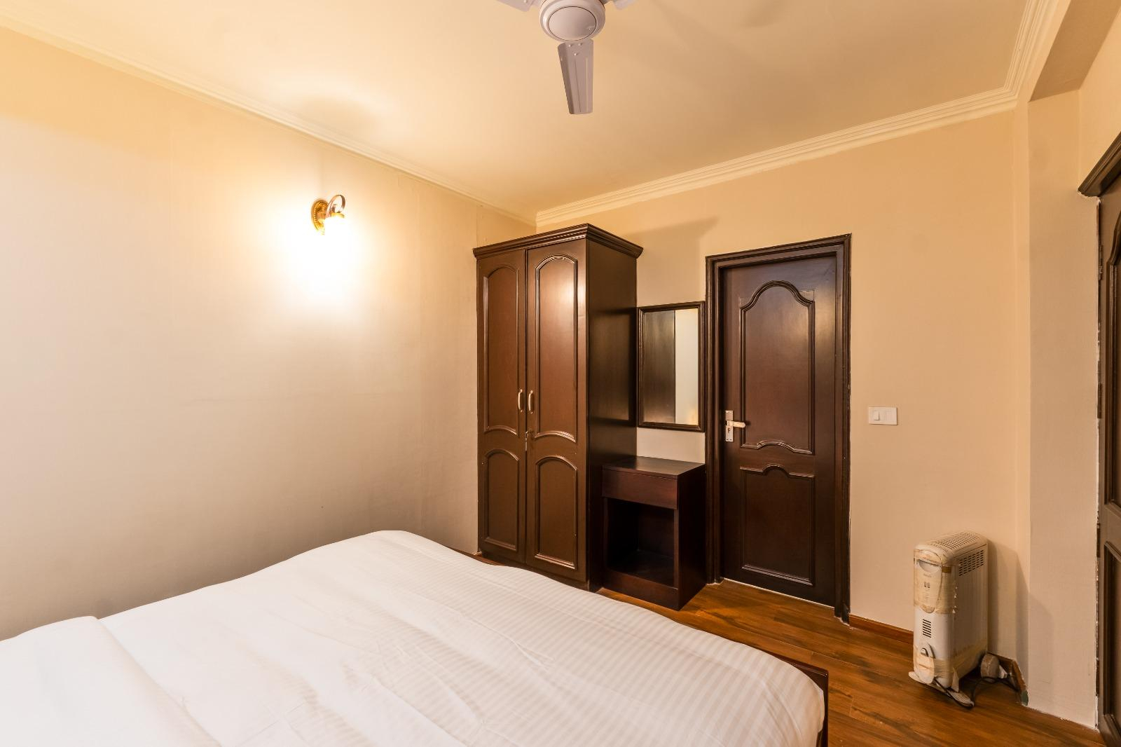 Peaceful 3BHK W/ Valley Views & Garden | Mall Road x Solis Nature