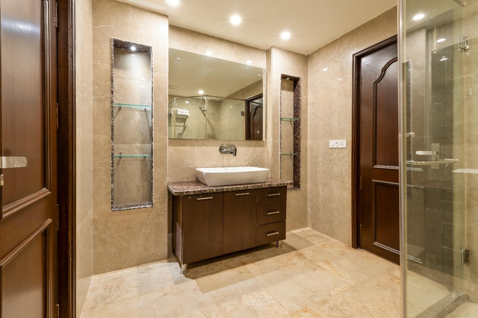 Peaceful 3BHK W/ Valley Views & Garden | Mall Road x Solis Nature