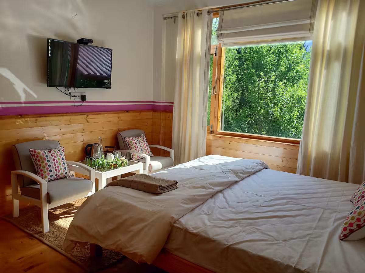 Pehlingpa Home's 3 private bedrooms x Solis Nature