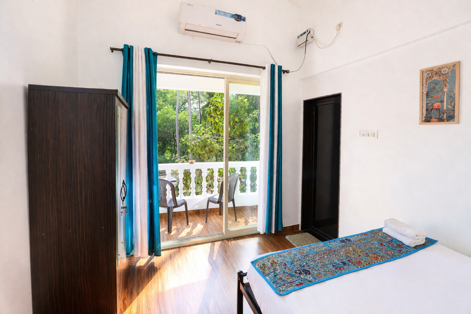 Nature's Inn 4BHK Private Pool Villa in Morjim x Solis Nature