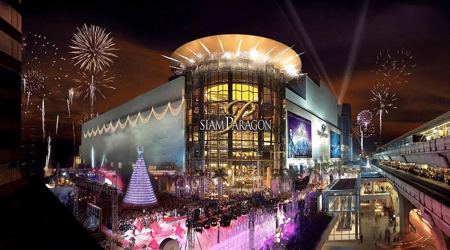 Mall Road – Chaos You’ll Secretly Love