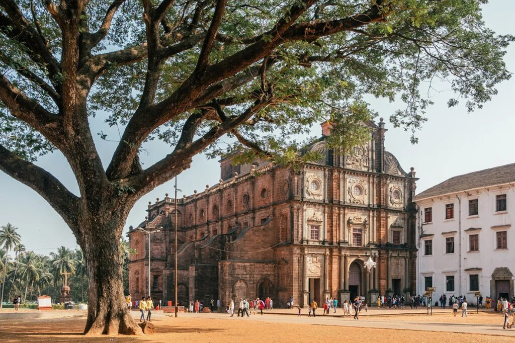 basilica of bom jesus goa