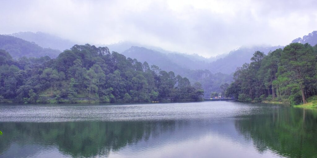 Sattal Lake